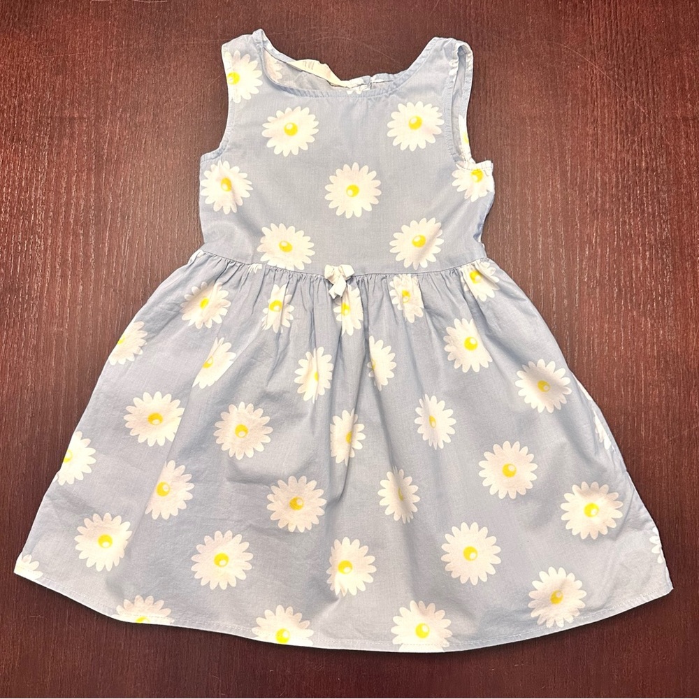 H&M Girls Blue Daisy Floral Print Sundress Size 4-5Y - Picture 2 of 5